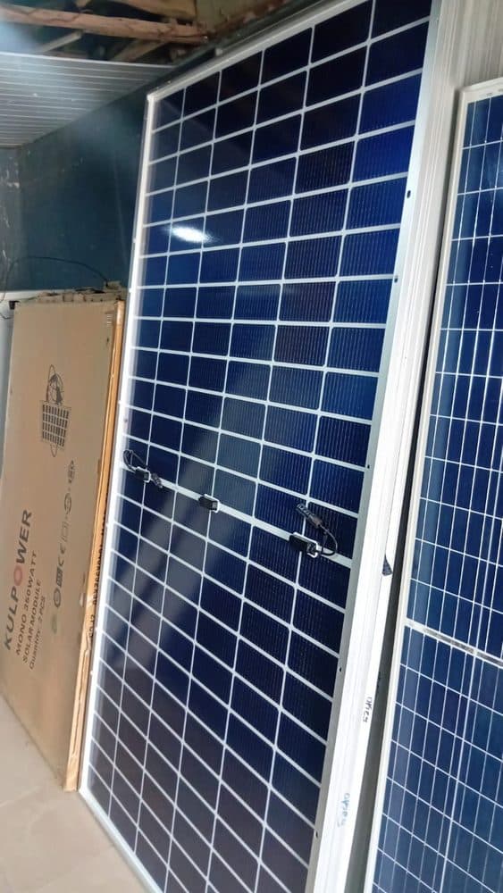 Jinko Bifacial Solar Panel 650W