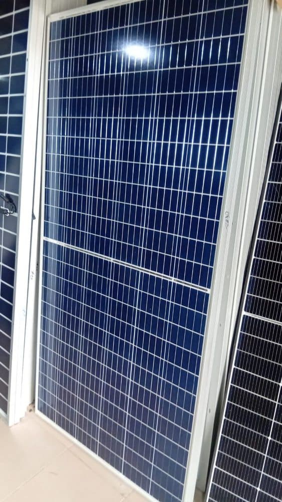 Risen 450W Solar Panel