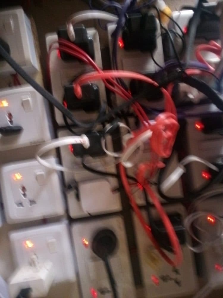 Charging Service (Power Bank)