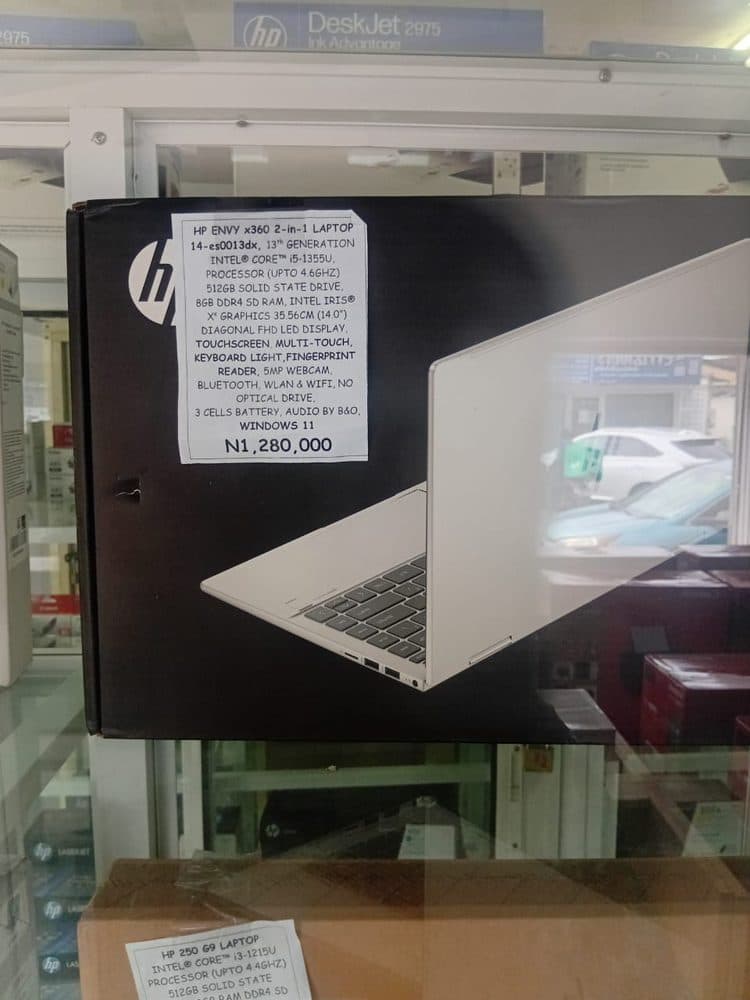 HP ENVY x360 2-in-1 Laptop 14-es0013dx 13th Gen Intel Core i5-1355U 512GB SSD 8GB RAM 14" Touchscreen