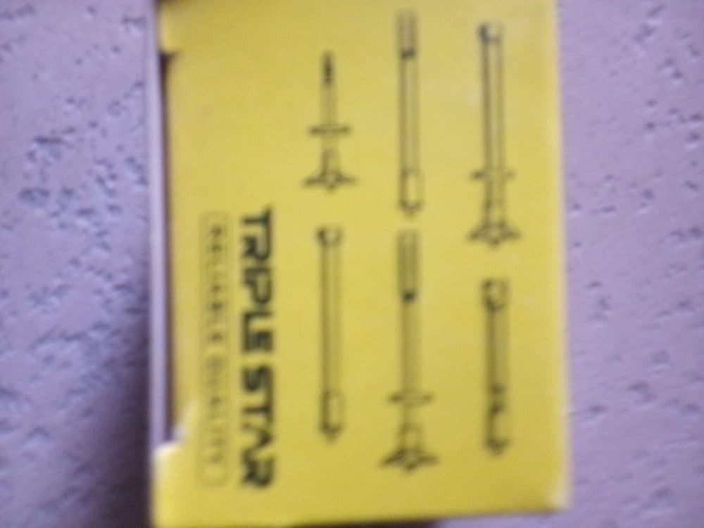 Triple Star Short Concrete Nails