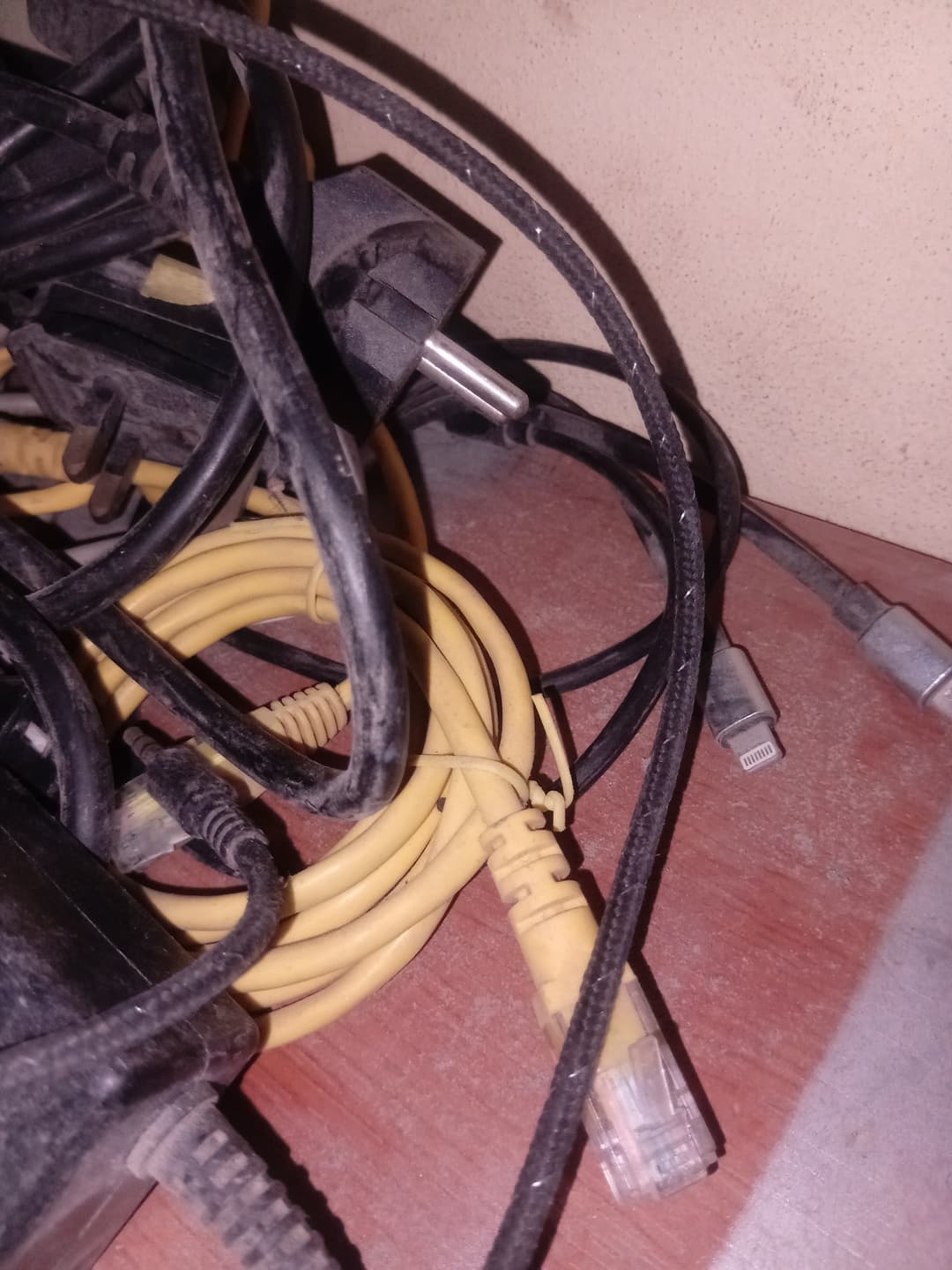 Fairly Used Data Cable